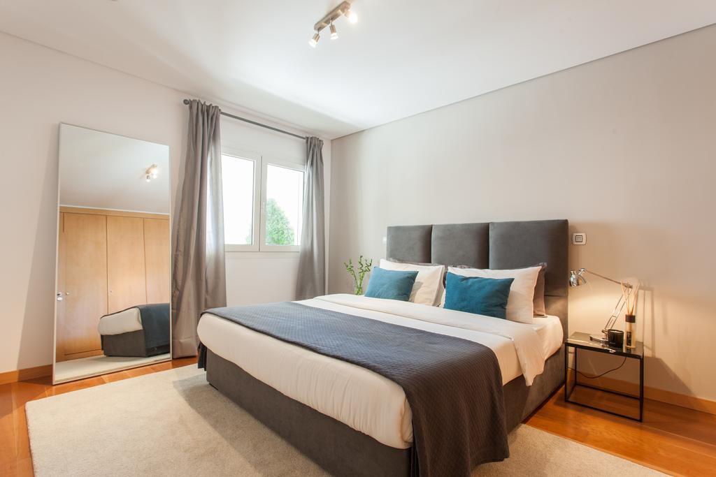 Living Graca Apartment Lisbon Luaran gambar