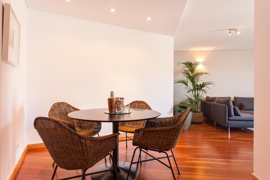 Living Graca Apartment Lisbon Luaran gambar